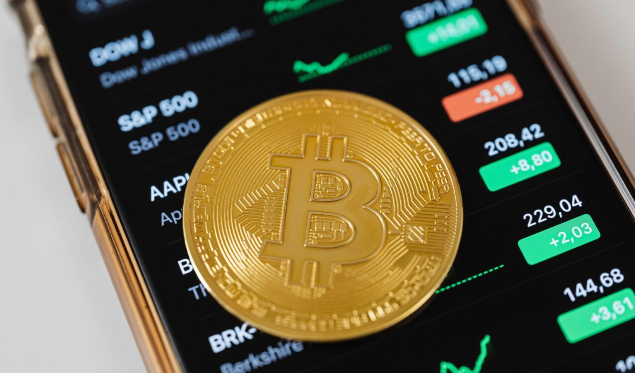 The 2026 Mobile Crypto Revolution: How AI-Driven Wallets Are Reshaping DeFi Access